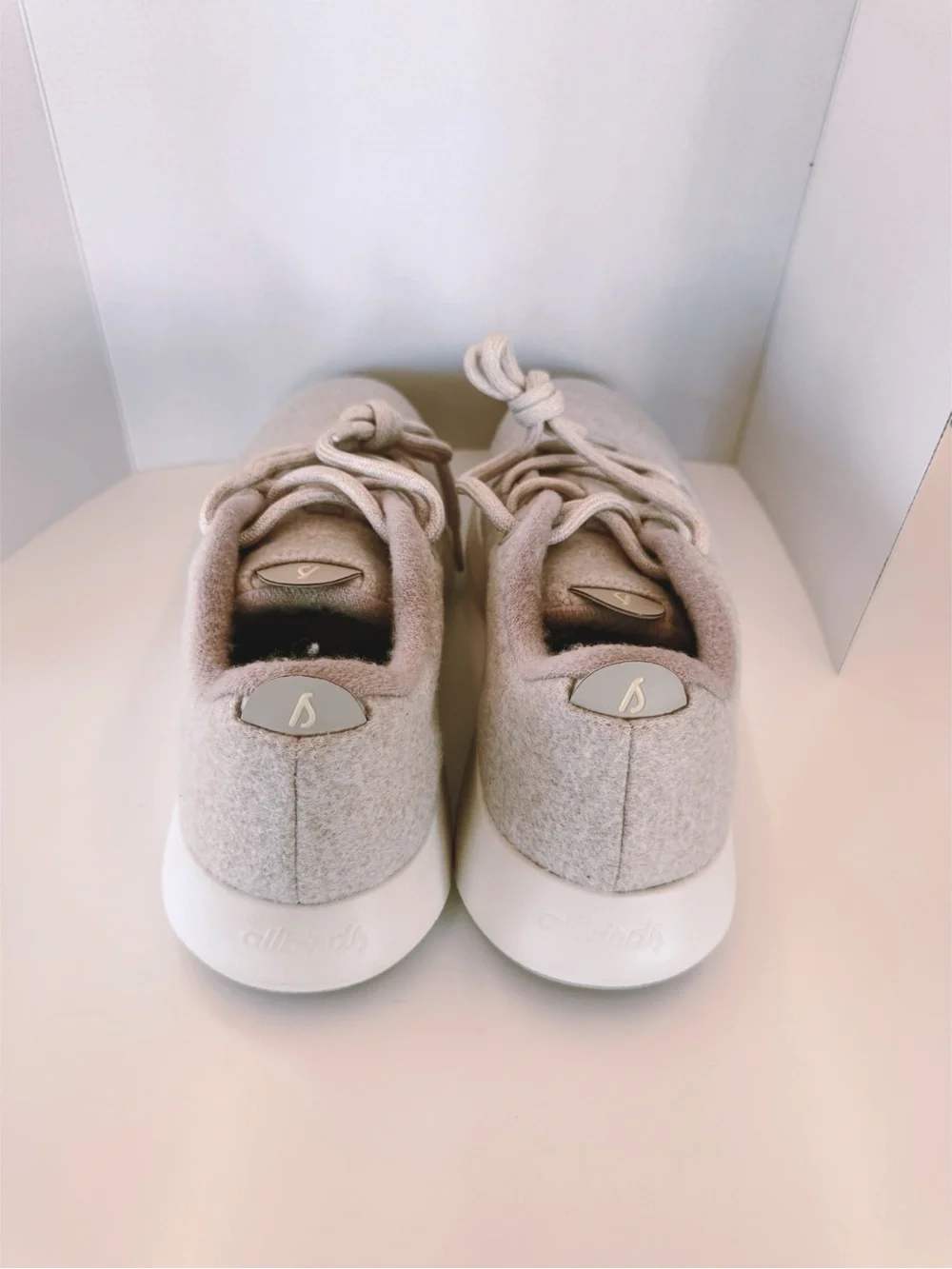 NWOT Allbirds Wool Runners Natural Light Beige Merino Wool Sneakers, Size 10